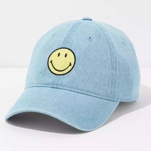 American Eagle Smiley® Baseball Hat